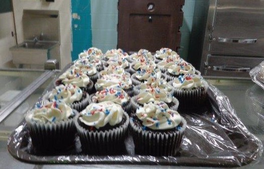 COA - 2018 Nov 11 - Veterans Day Cupcakes4.jpg