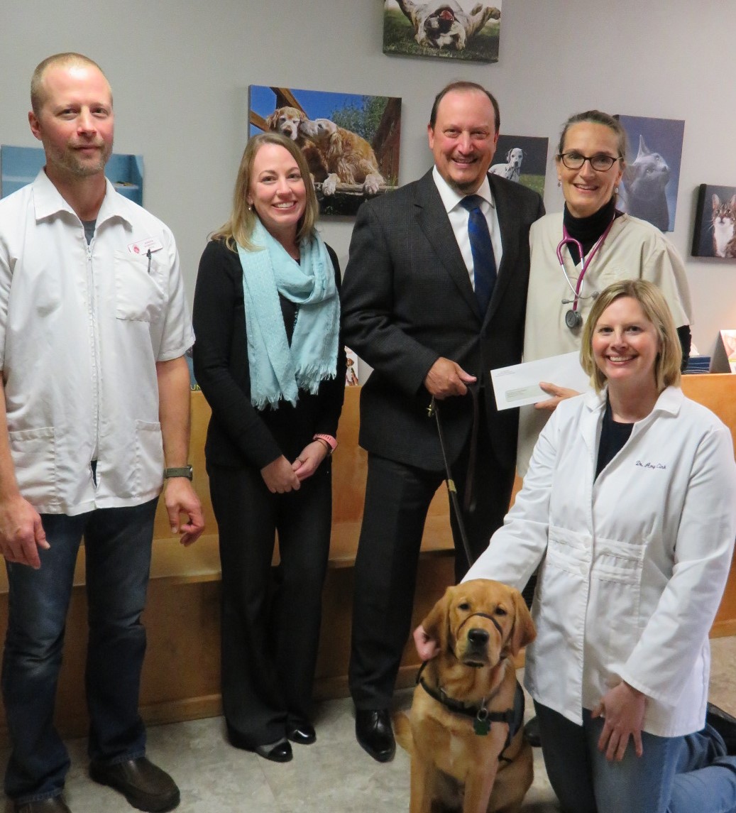 SCI Greene staff with Waynesburg Animal Hospital staff