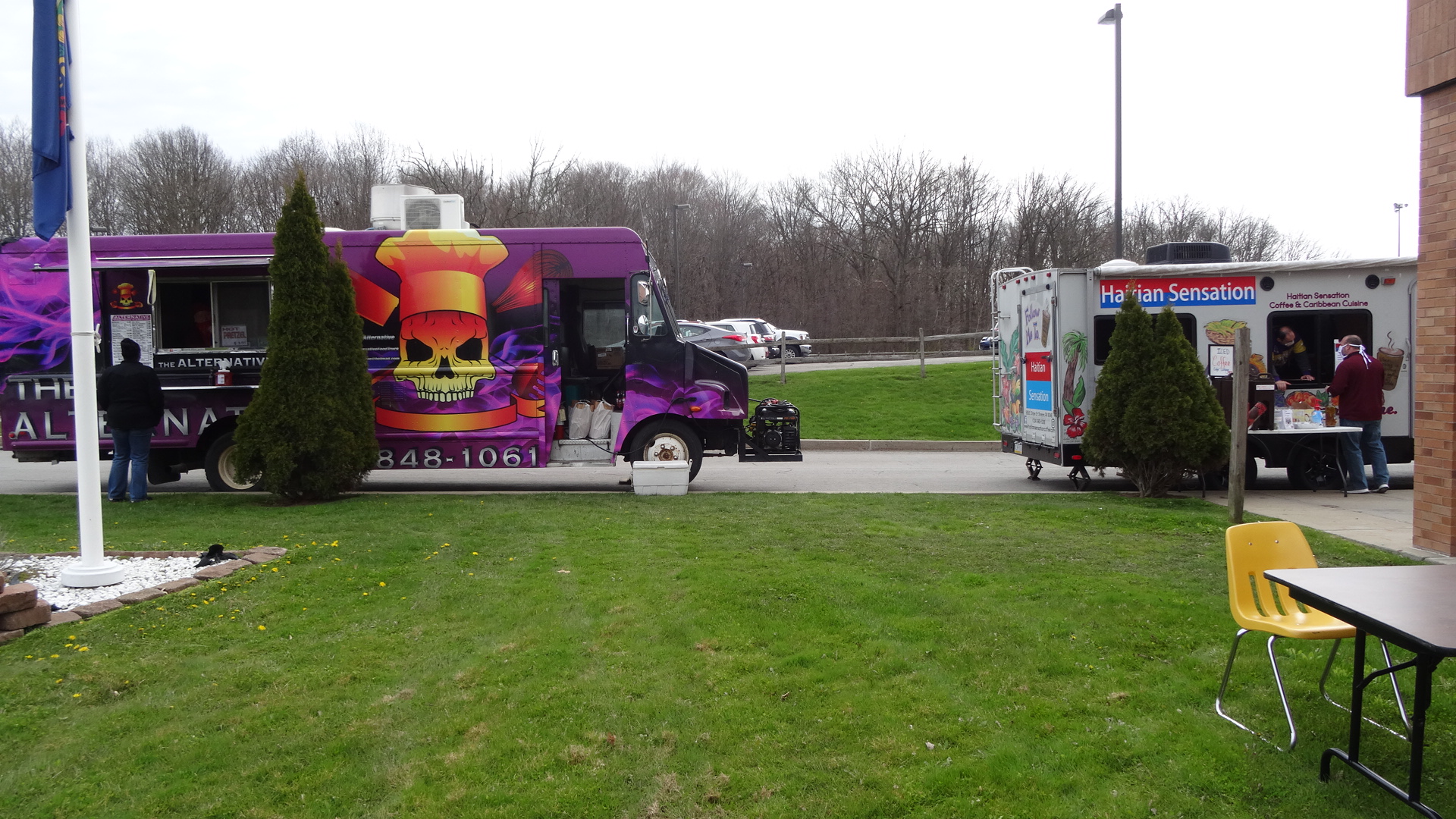 Food trucks at SCI Mercer