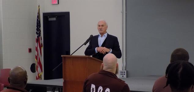 Pittsburgh Steelers Hall of Famer Rocky Bleier speaks to inmates at SCI Benner Township